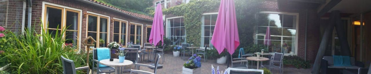 Innenhof Duinhotel Zomerlust