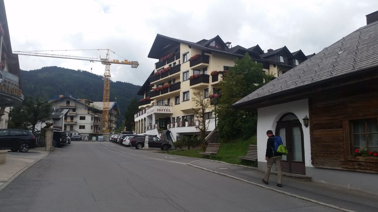 Außenansicht Hotel Garni Alpenruh-Micheluzzi