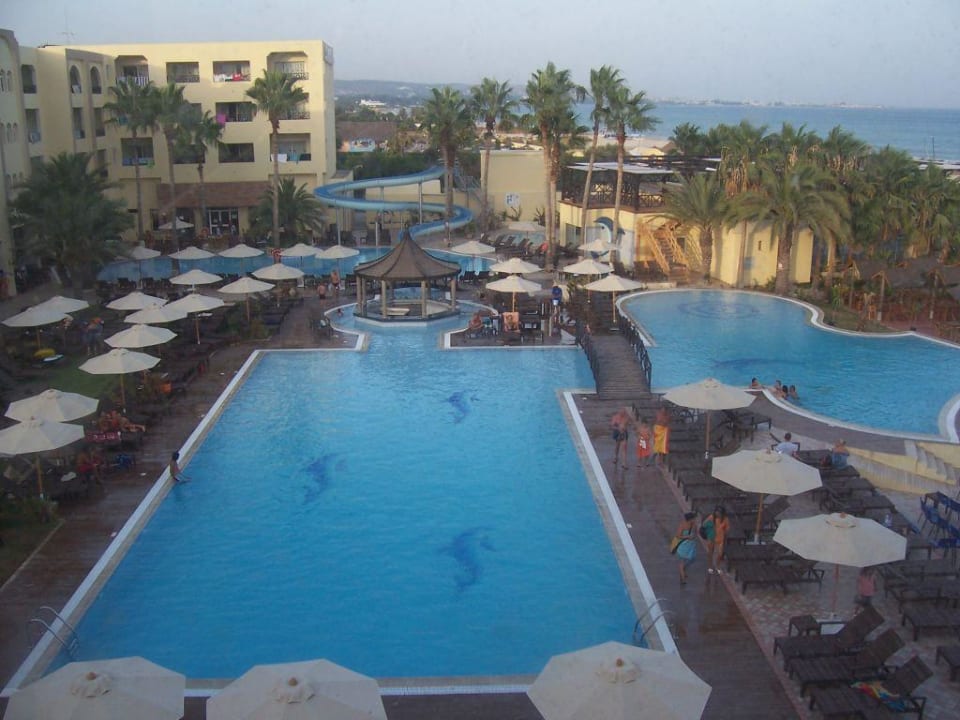 Poolanlage Hotel Paradis Palace