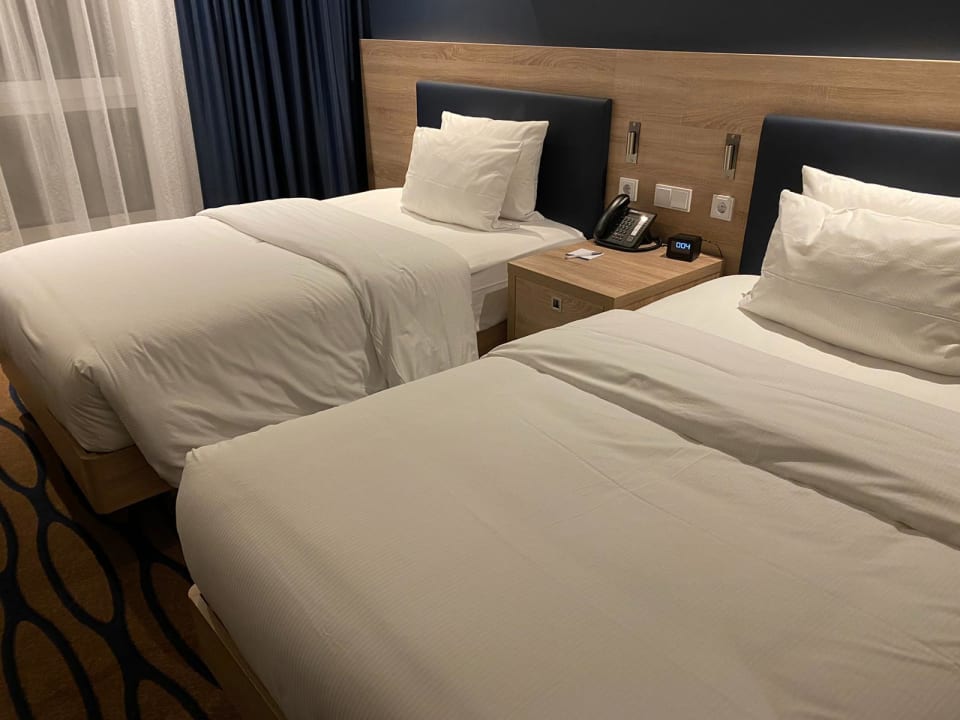 Zimmer Hampton By Hilton Frankfurt Airport