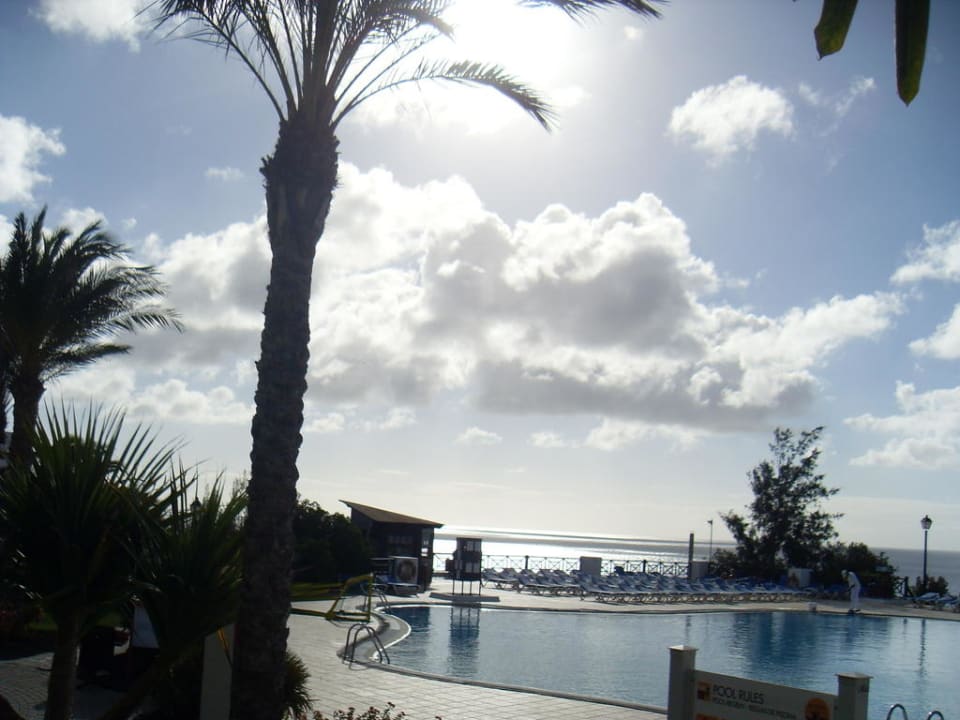 Ausblick zum Pool von Zimmer 12005 TUI MAGIC LIFE Fuerteventura