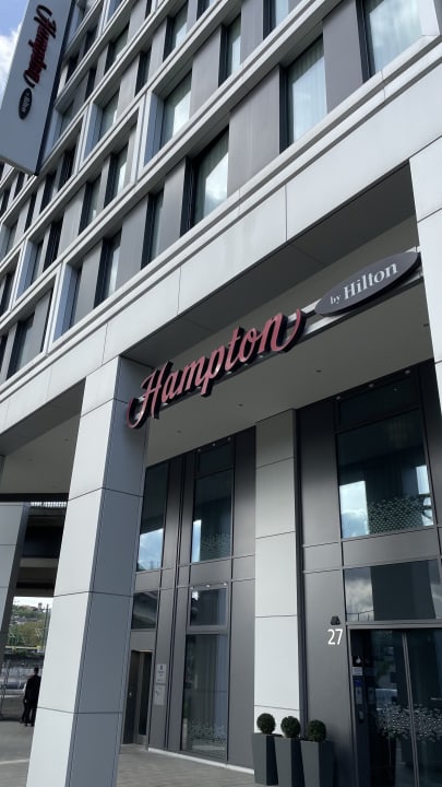 Außenansicht Hampton by Hilton Stuttgart City Centre