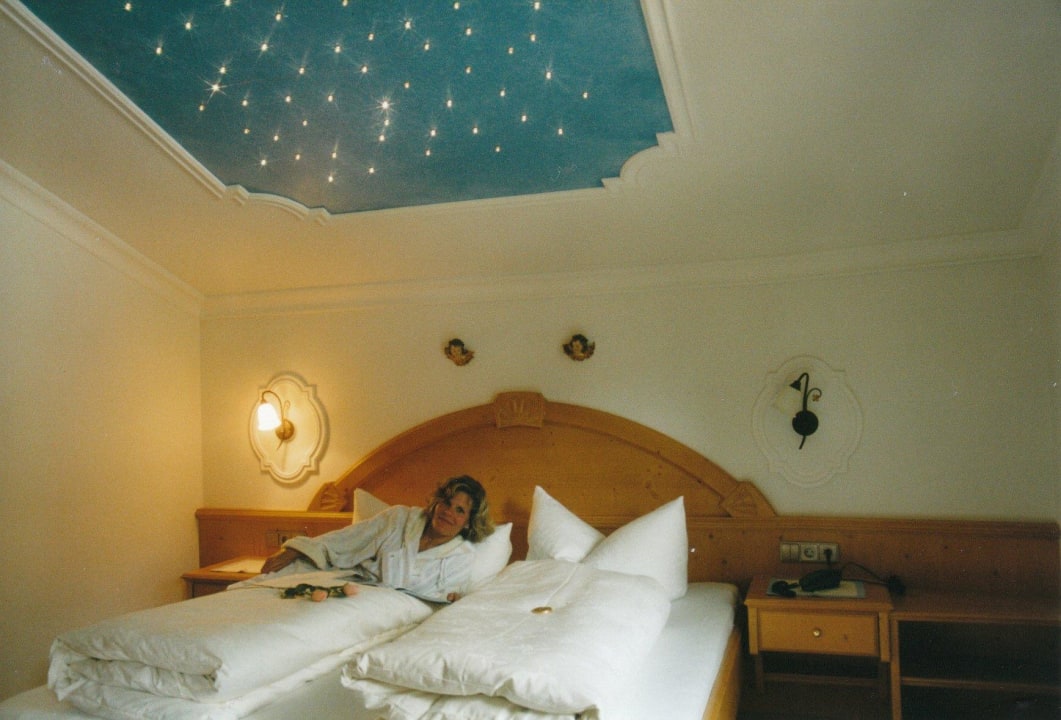 Komfortzimmer mit Sternenhimmel Hotel Garni Krößbacherhof