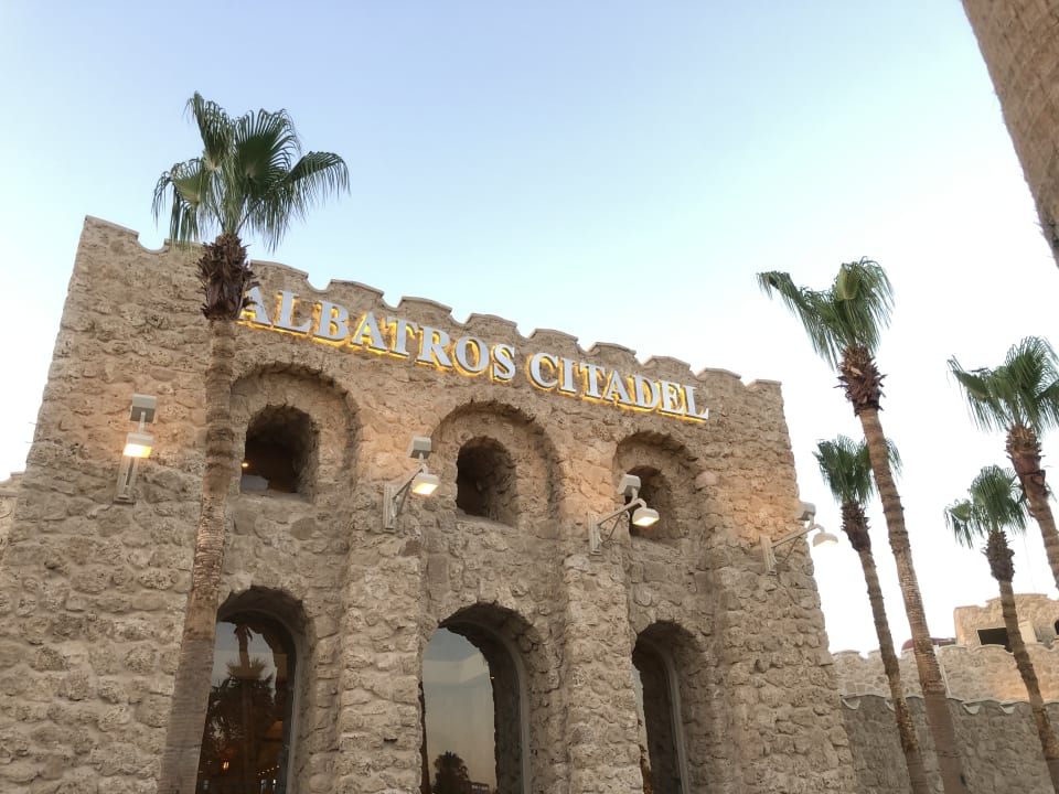 Außenansicht Pickalbatros Citadel Resort