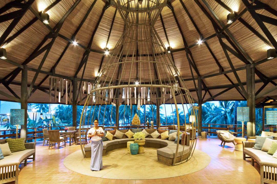 Lobby Cape Panwa Hotel