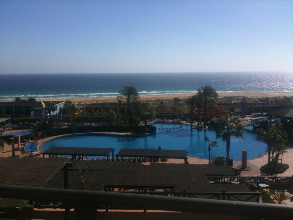Von den oberen Zimmern auf Pool/Meer Occidental Jandía Playa