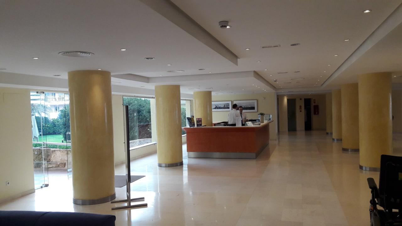 Lobby AYA Seahotel - Adults only