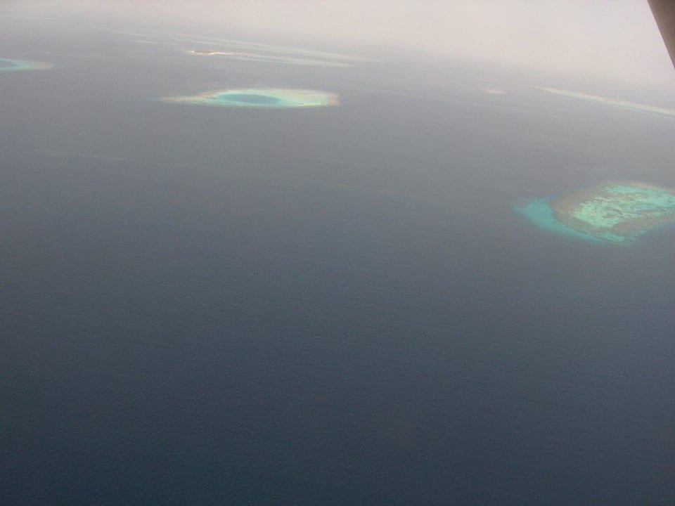 Air-Taxi-Ausblick: wie "Augen auf der Suppe" Summer Island Maldives