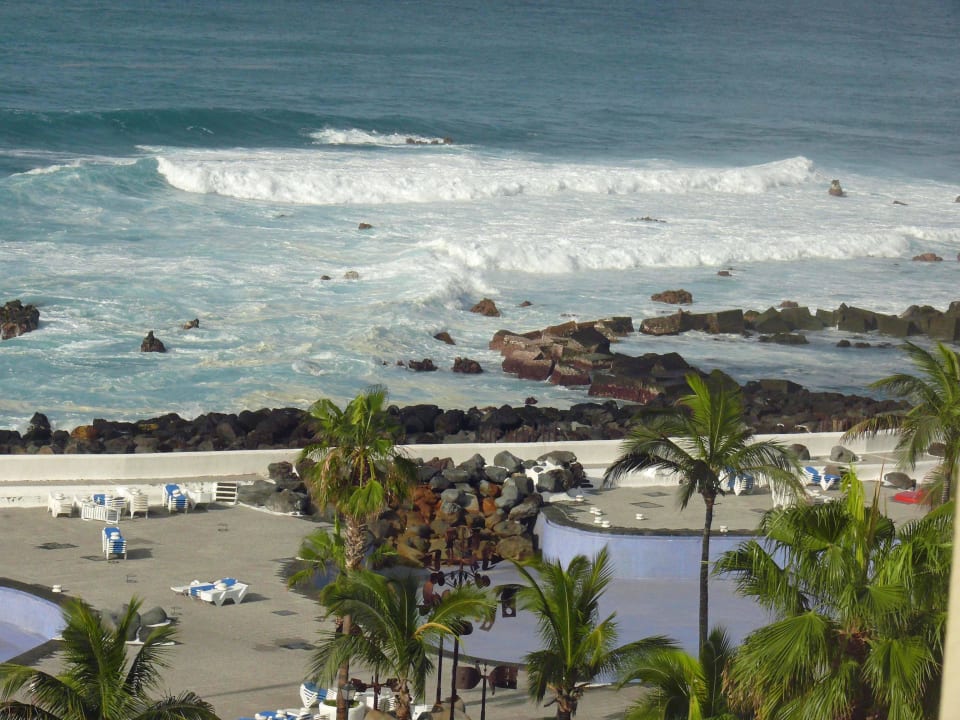 Blick auf Badelandschaft nach dem Sturm Hotel ValleMar
