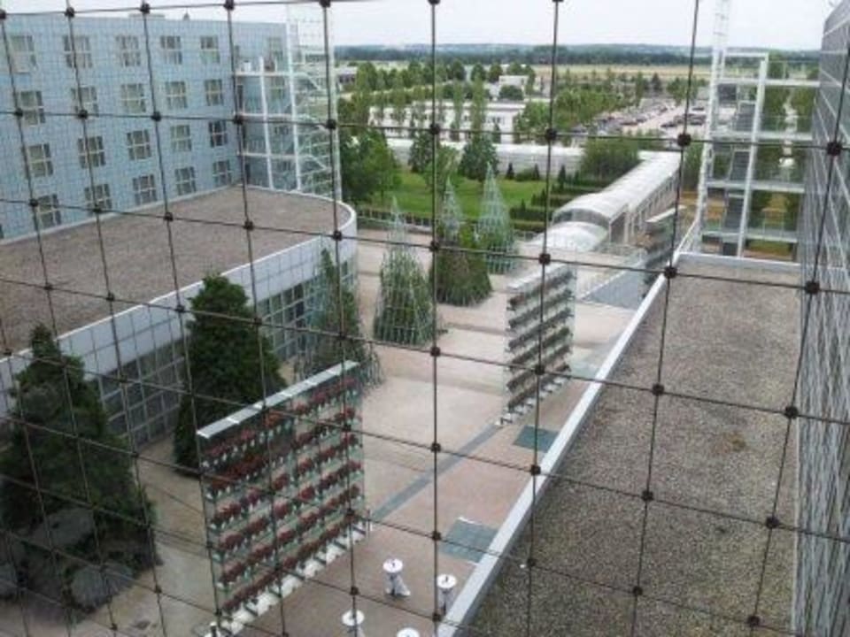 Innenhof9 Hilton Munich Airport