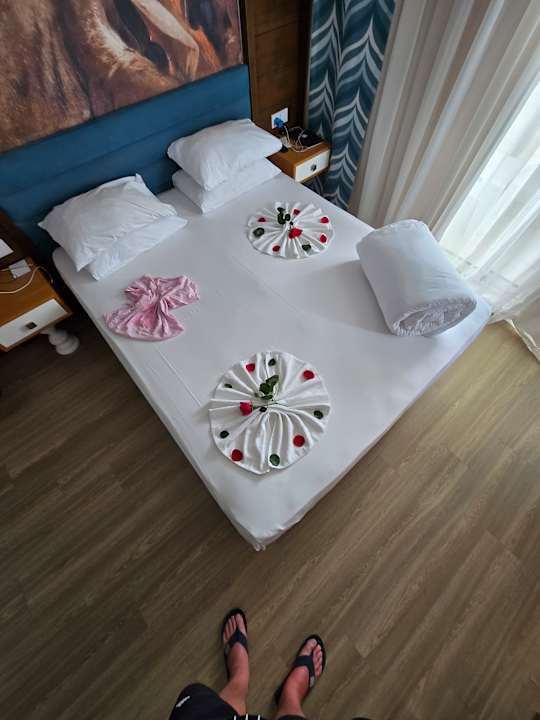 Zimmer Dream World Resort & Spa
