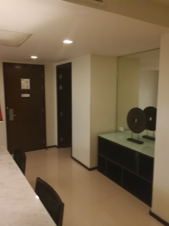 Zimmer JC Kevin Sathorn Bangkok Hotel