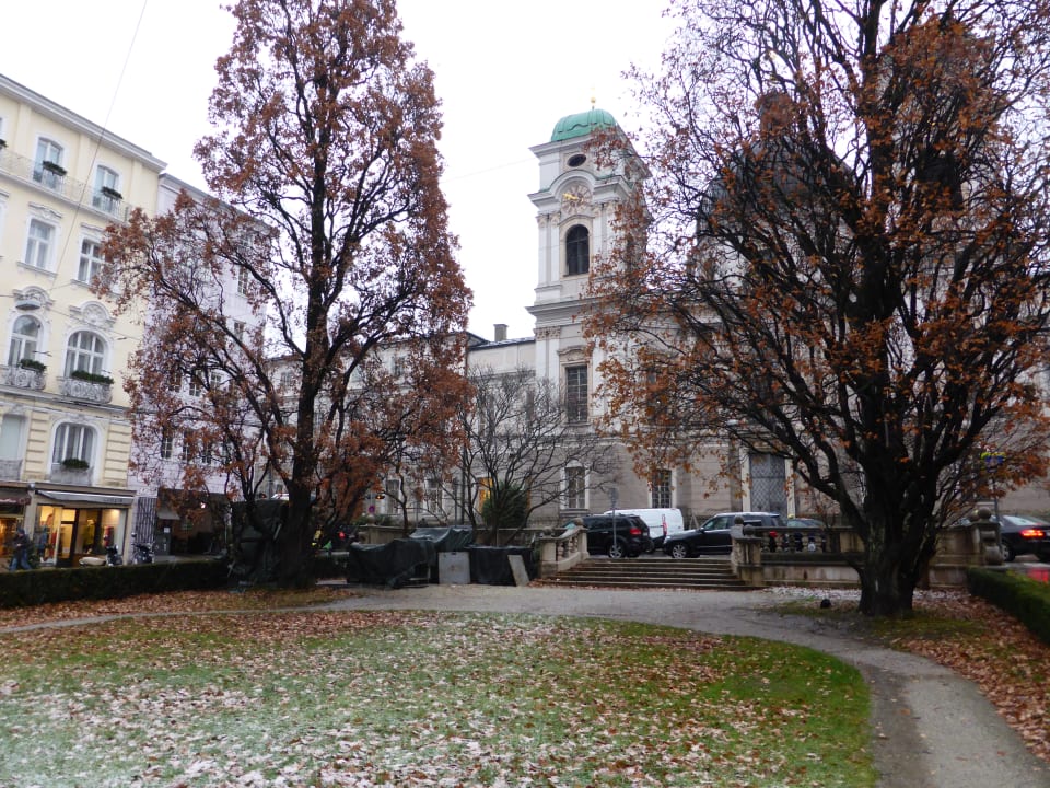 Außenansicht Gästehaus im Priesterseminar Salzburg