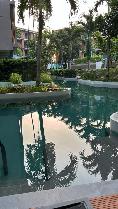 Pool La Flora Khao Lak