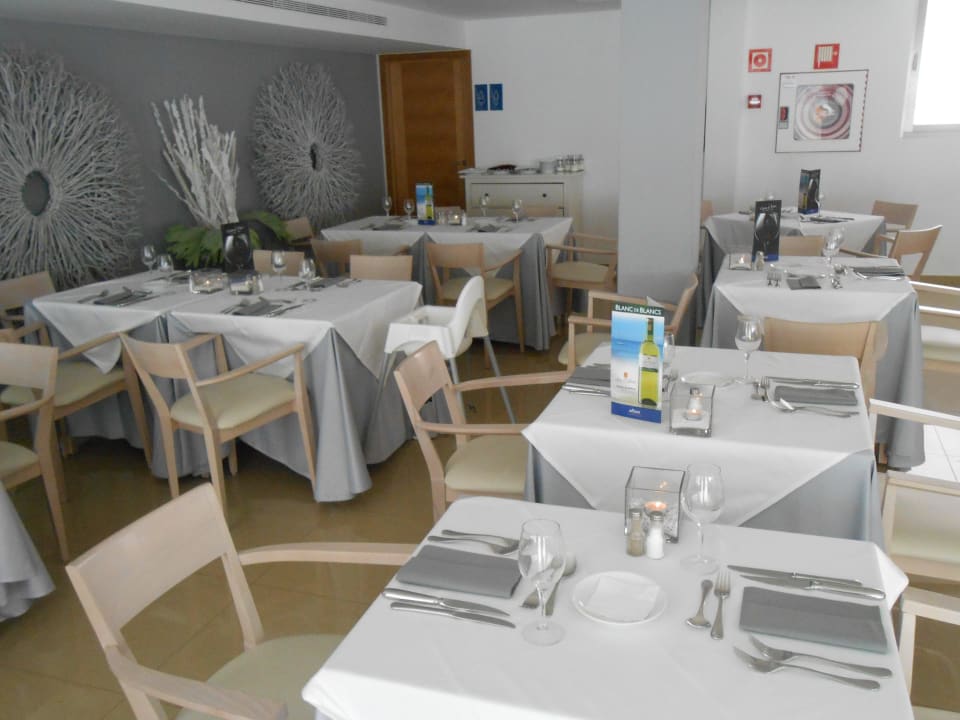 Sitzplätze allsun Hotel Pil-lari Playa