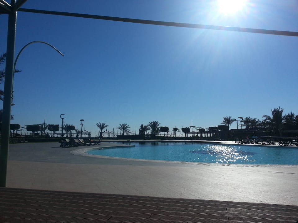 Wetter im Februar Limak Lara Deluxe Hotel & Resort