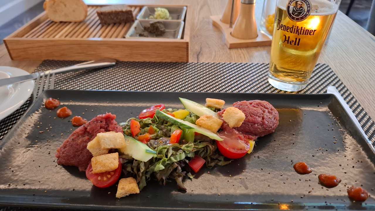 Gastro Hotel Courtyard by Marriott Hamburg Airport