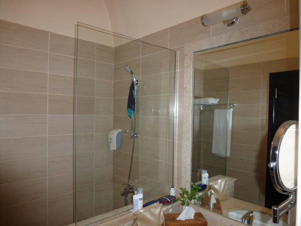 Badezimmer                                         Jaz Makadi Oasis Resort