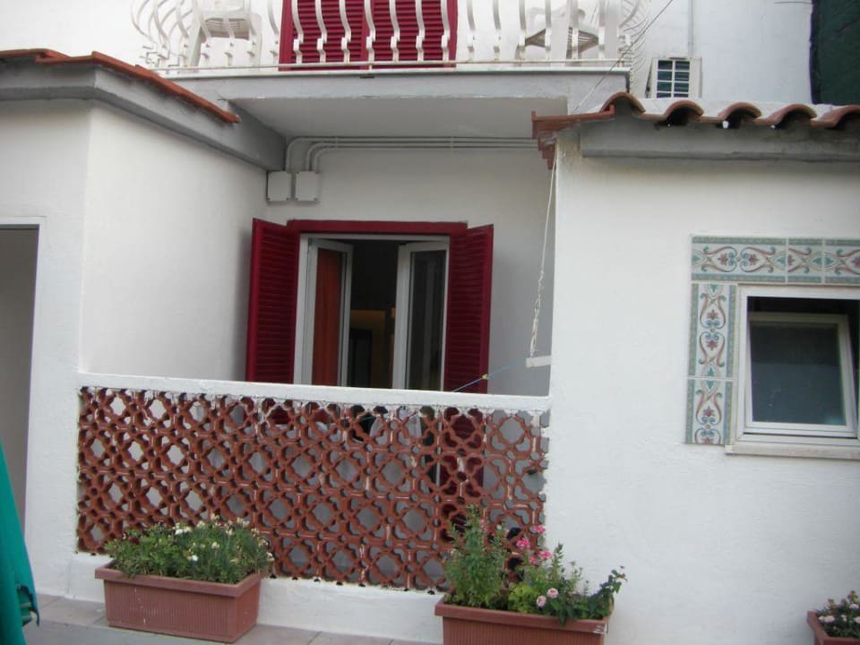 Blick vom  Innenhof Charme Hotel La Villa Tina