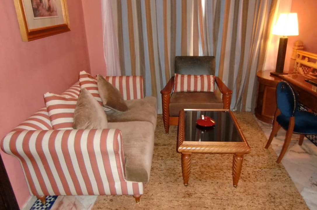 Sitzecke mit Schreibtisch Palmeraie Palace