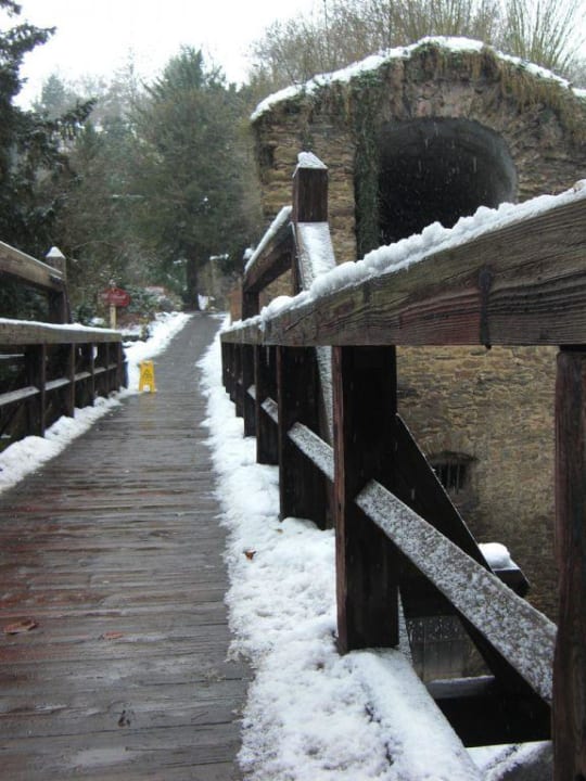 Brücke zur Jugendstilvilla Hotel Schloss Rheinfels