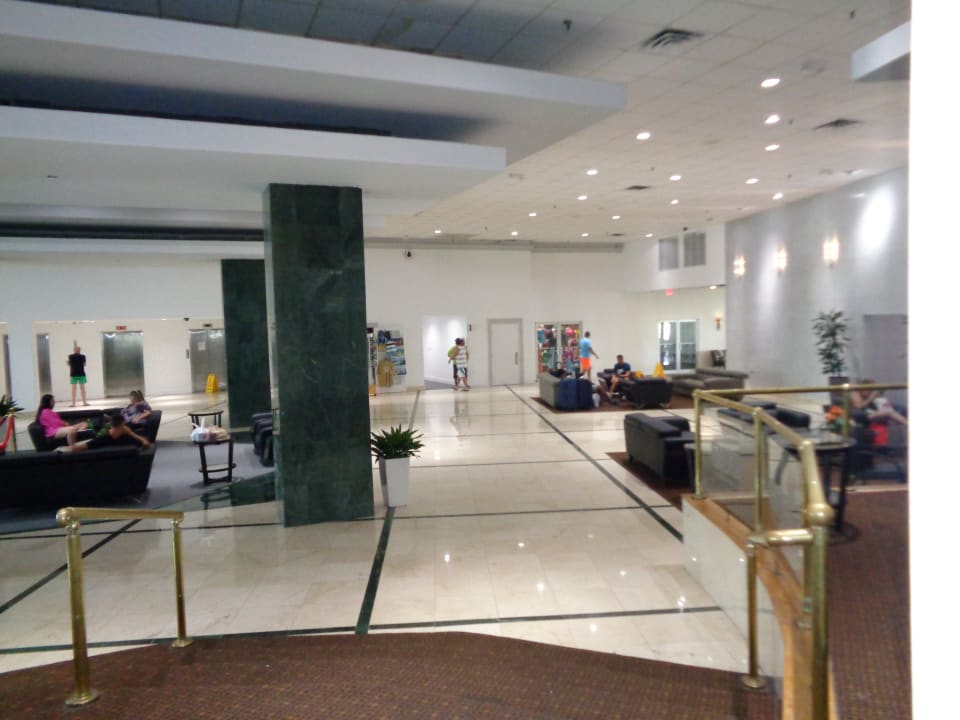 Lobby Casablanca on the Ocean - East Tower