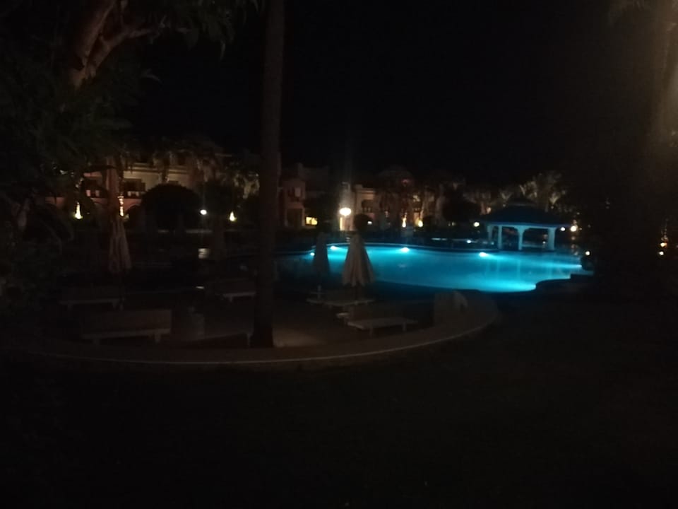 Pool Serenity Alpha Beach