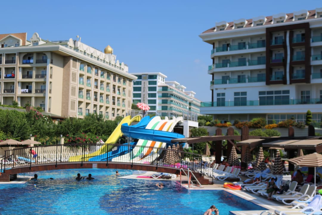 Poolbereich Adalya Ocean Deluxe