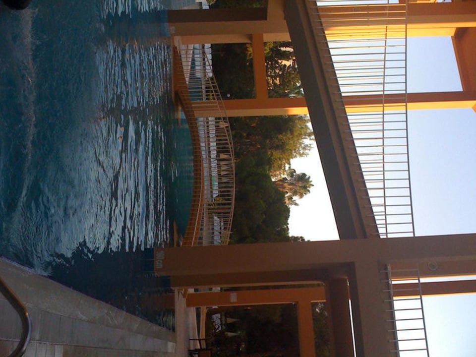 Poollandschaft Asteria Collection Side