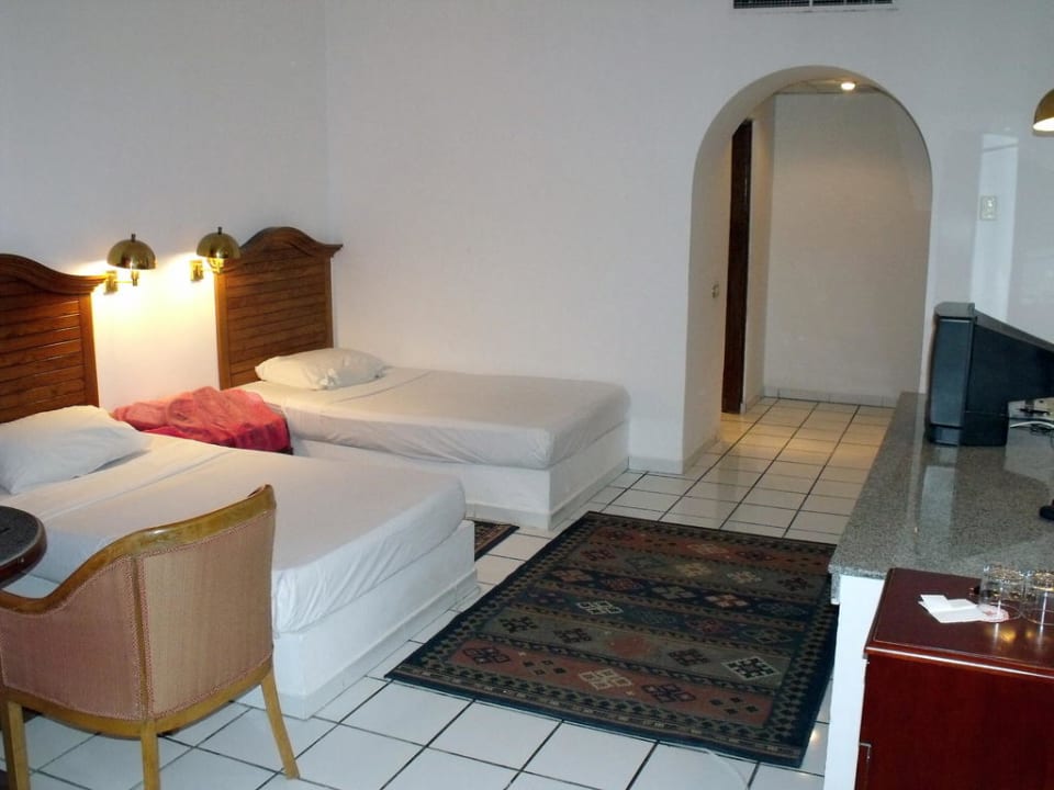 Zimmer Aladdin Beach Resort