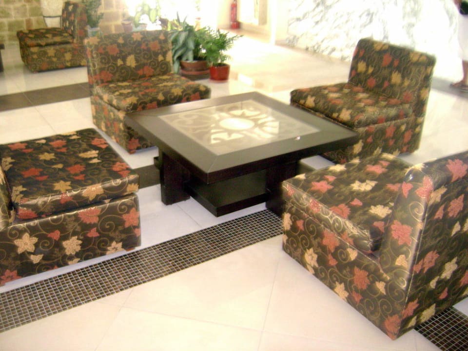 Lobby im Eingangsbereich Marianna Palace Hotel