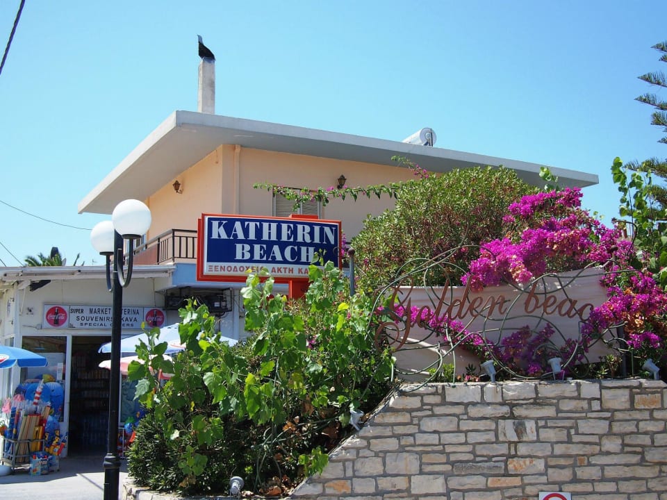 Hoteleingang Hotel Kathrin Beach