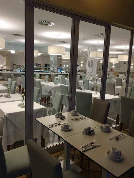 Gastro R2 BUGANVILLA Hotel & Spa