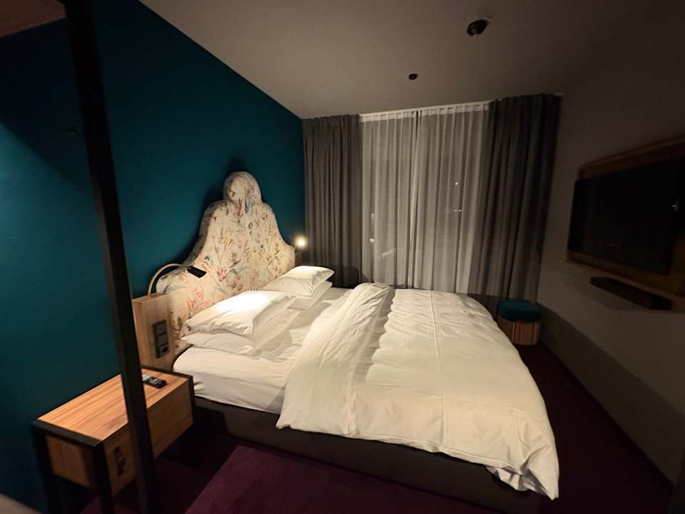 Zimmer Me and All Hotel Düsseldorf Oberkassel, by Hyatt