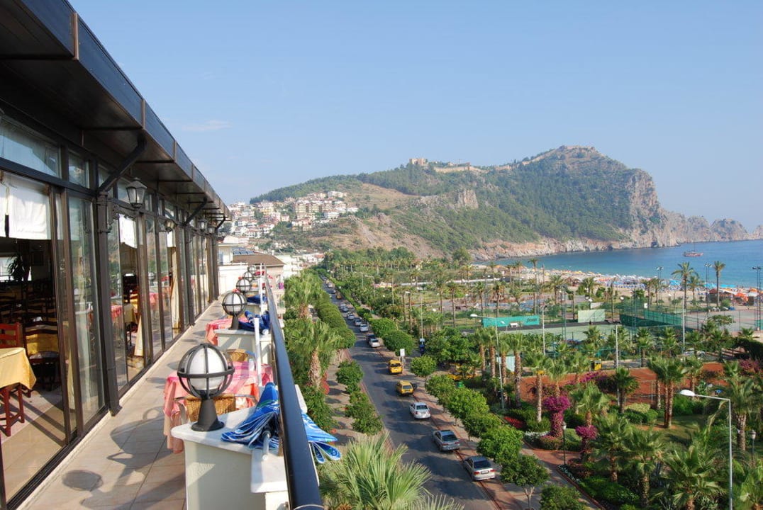 Blick vom Balkon des Restaurants Gardenia Hotel