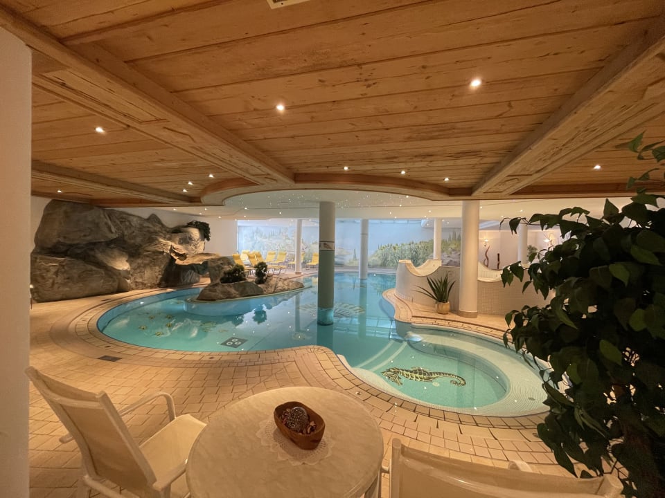 Pool Alpenromantik Hotel Wirler Hof