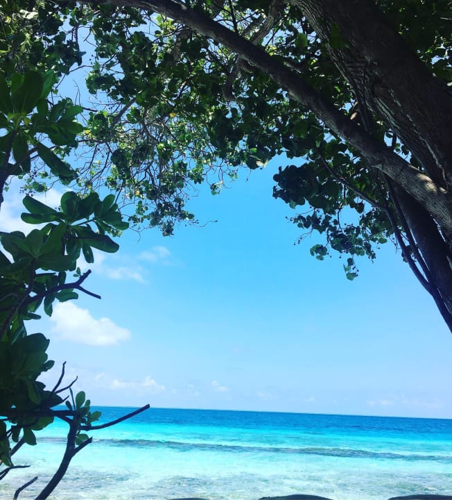 Strand Centara Ras Fushi Resort & Spa Maldives