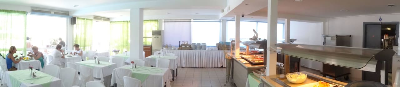 1 SuneoClub Cavo D'Oro Hotel