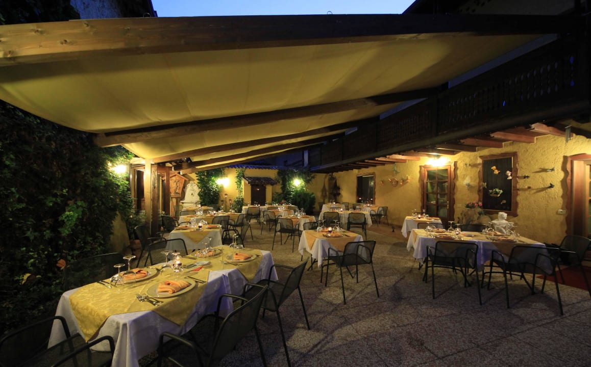 Terrazza esterna Hotel Borgo dei Poeti Wellness Resort