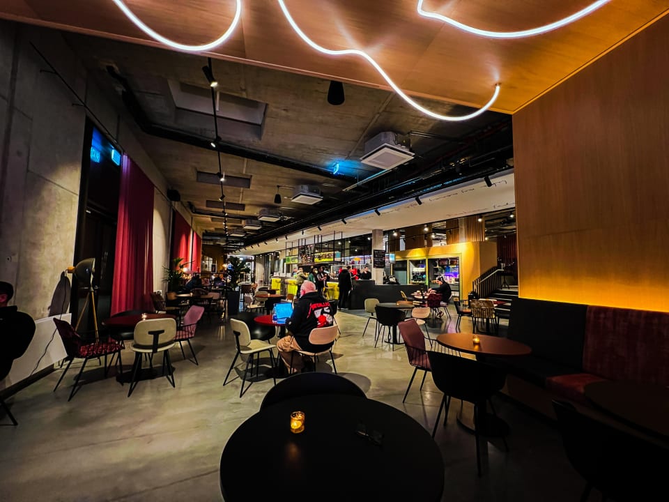 Gastro Moxy Outletcity Metzingen