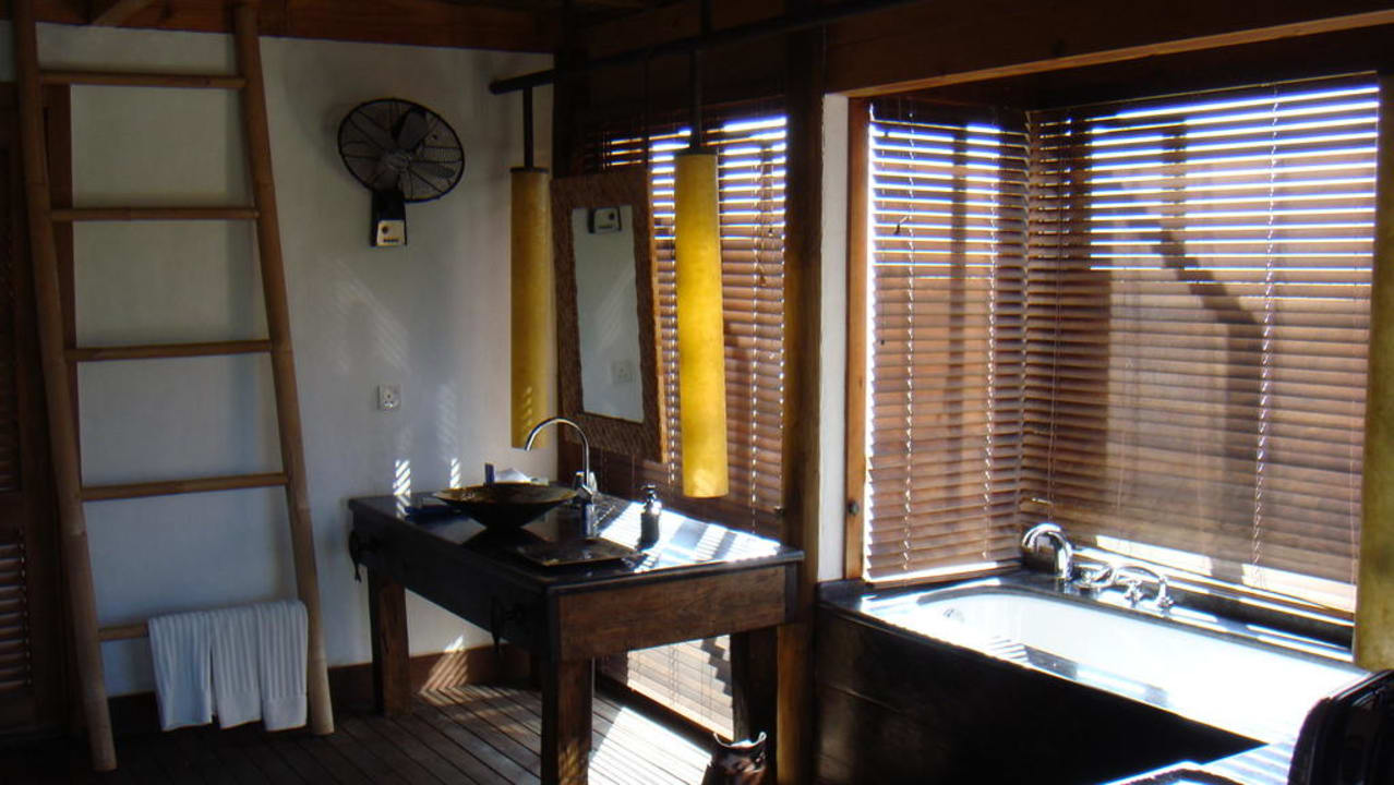 Bad mit Ausblick aufs Meer Gili Lankanfushi Resort