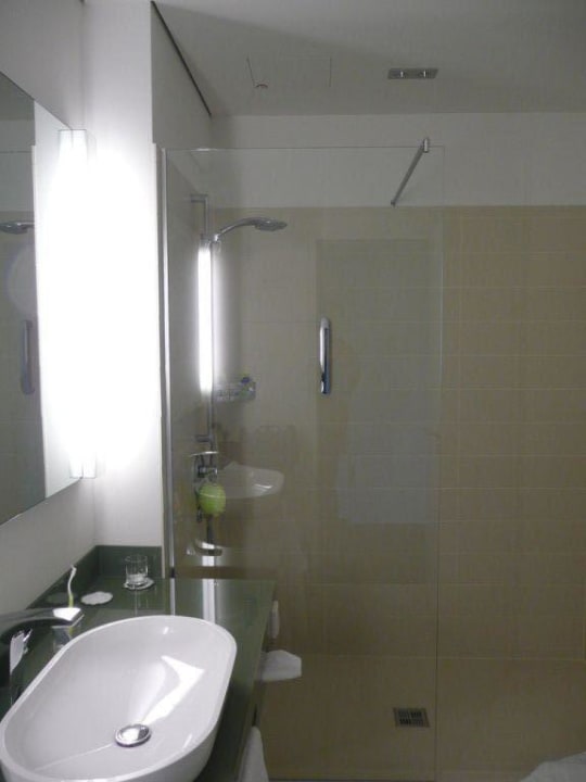 Bad COSMO Hotel Berlin Mitte