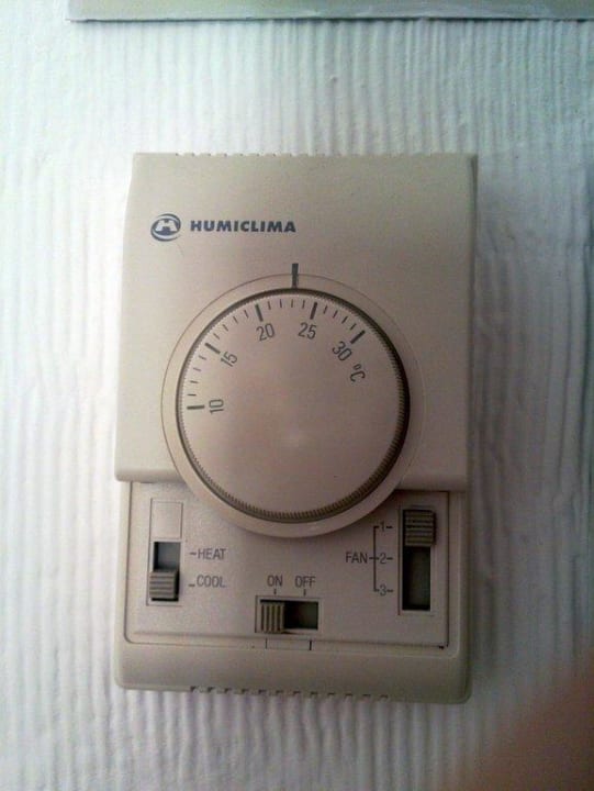Klimaanlage Steuerung R2 Veronica Beach Hotel