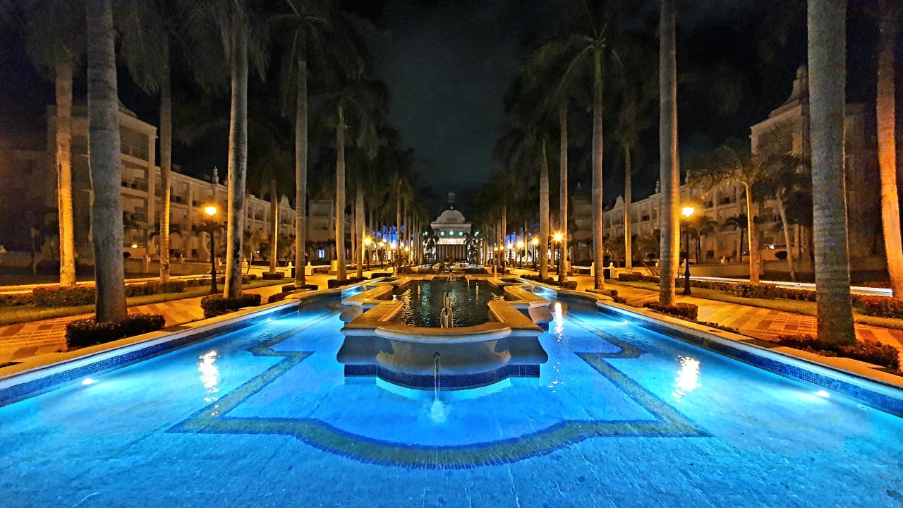 Pool Hotel Riu Palace Riviera Maya