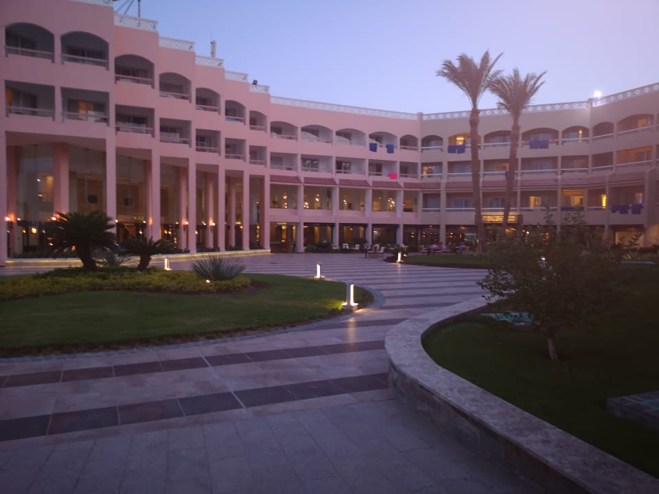 Außenansicht Beach Albatros Resort