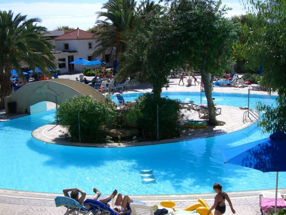 Poolanlage Esperides Beach Resort