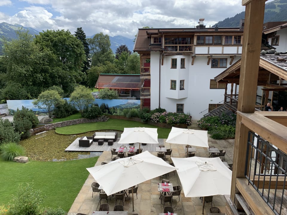 Ausblick Hotel Kitzhof Mountain Design Resort