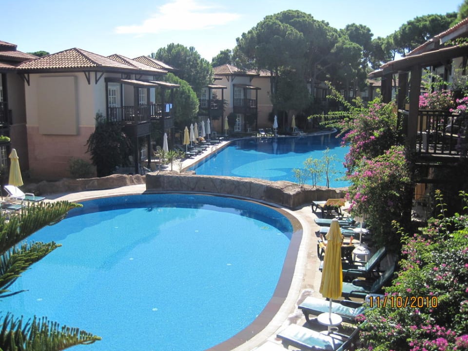 Select Villas am Pool Papillon Ayscha