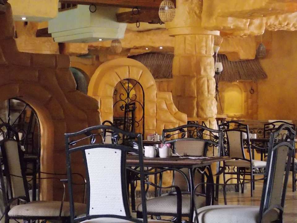 Ресторан Pickalbatros Alf Leila Wa Leila Resort - Neverland Hurghada