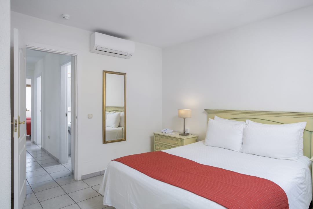 Zimmer Sunset Bay Club